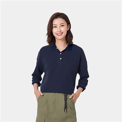 Pot purta un tricou de damă iarna?